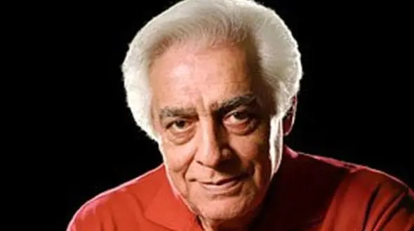 «بیک ایمانوردی و فردین» روی جلد مجله «ستاره سینما»؛ نوروز 1352