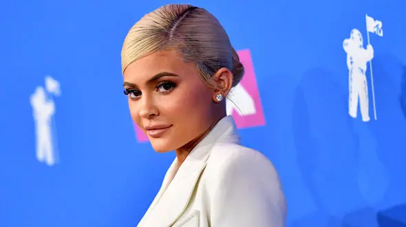 جوان ترین خانم  میلیاردر جهان را بشناسید! +عکس