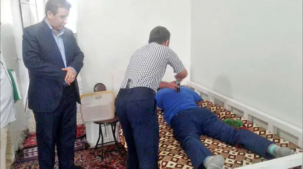 دوربین مخفی در لوستر خانه راز ارتباط سیاه زنم را لو داد و ... + عکس