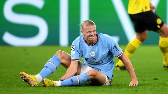 فوق ستاره منچسترسیتی مصدوم شد + تصاویر