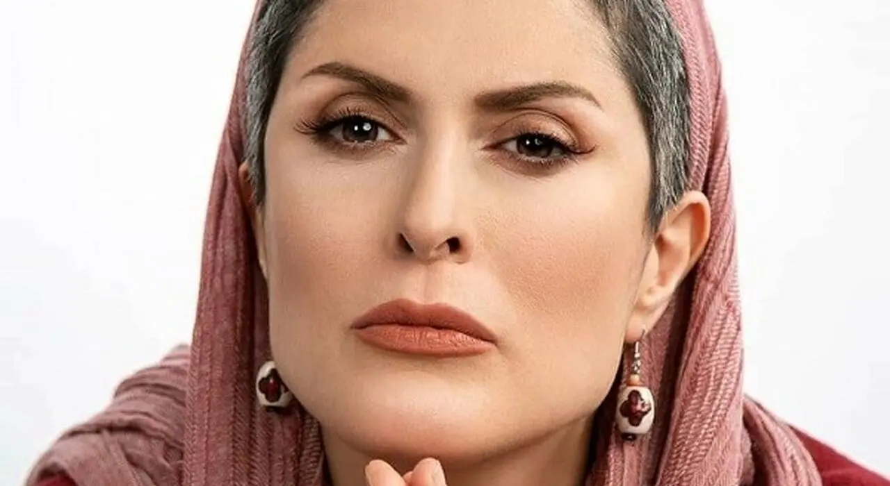 لو رفتن راز عجیب بهناز جعفری! / صورت ریش و سبیل واقعی خانم بازیگر !
