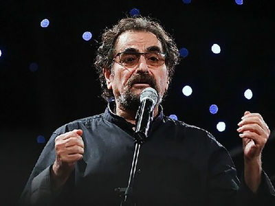 فیلم آوازخوانی باشکوه استاد شهرام ناظری در حافظیه / امیداوارم همیشه ایرانمون جاودان بماند