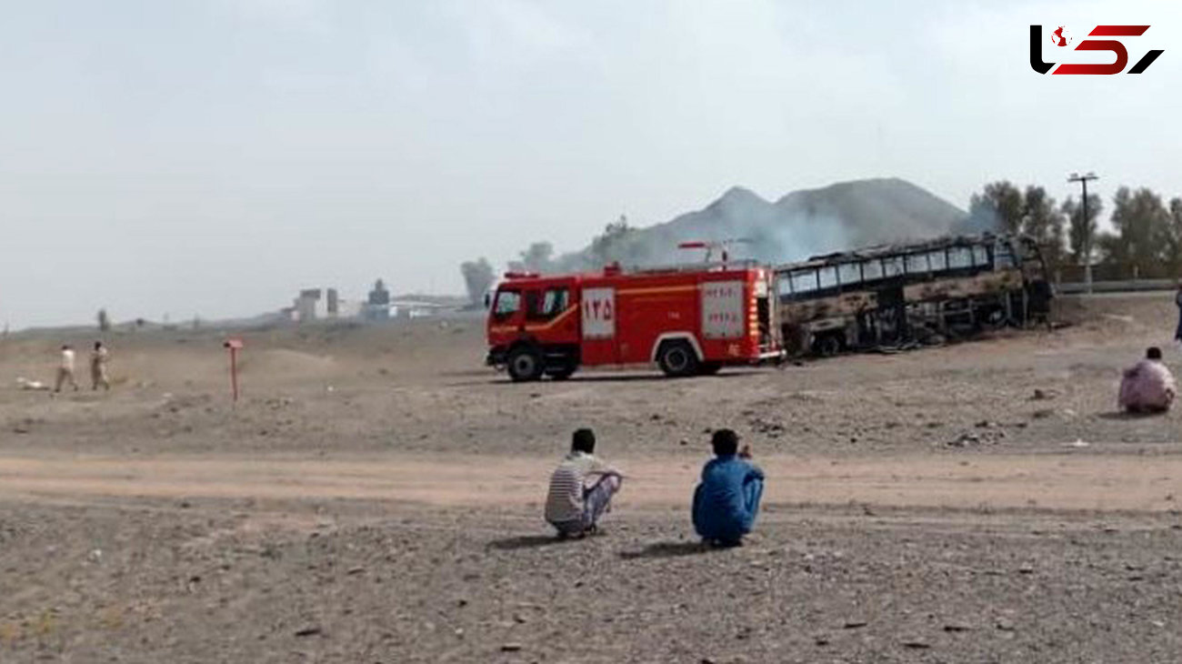 برخورد مرگبار اتوبوس با دو سواری در نهبندان/۱۹ نفر کشته و زخمی شدند + عکس