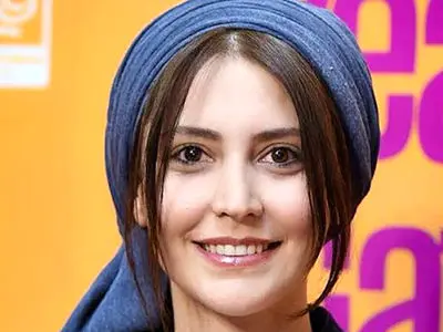نگاهی به دکوراسیون لوکس خانه شبنم قربانی؛ از پیانو تا بالکن سرسبز و فرش های اصیل ایرانی
