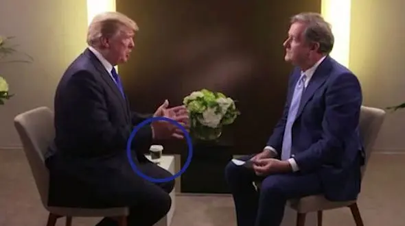 ماموریت عجیب خانم مو تیره رنگ در کاخ سفید امریکا!/او همیشه با ترامپ همراه است!+ عکس