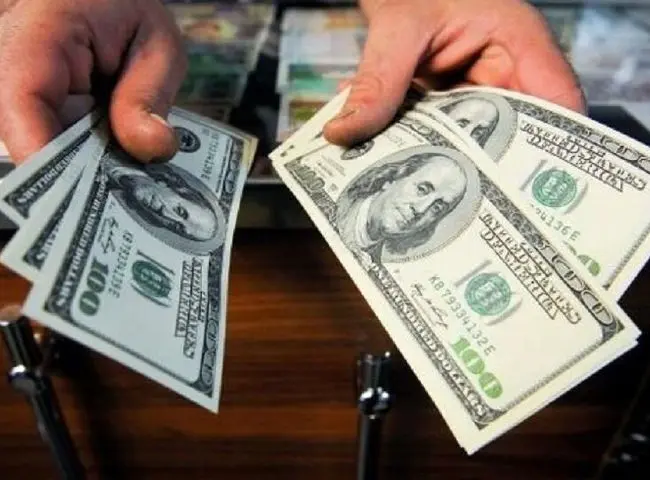 قیمت دلار آزاد امروز دوشنبه 14 اردیبهشت 1405