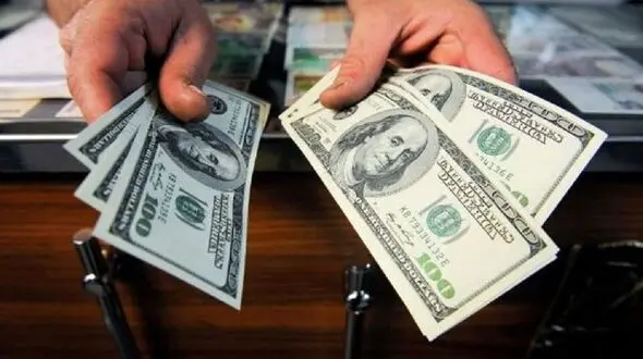قیمت دلار، طلا و سکه امروز جمعه ۳ بهمن ۱۴۰۴ + جدول