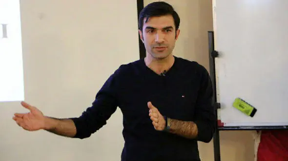 داوطلبان کمک به سالمندان به صف شوند! / برای دور نگه داشتن از کرونا