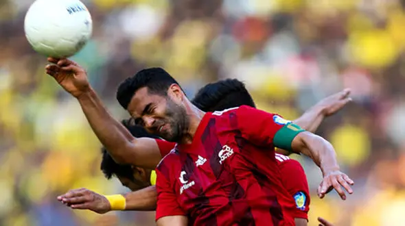 لغو ۴ مسابقه لیگ برتر/ پرسپولیس - نفت مسجد سلیمان جمعه برگزار می‌شود