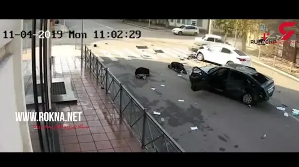 صحنه پرتاب راننده به بیرون در تصادف + فیلم / روسیه