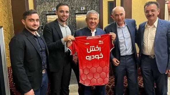 رییس جمهور تاتارستان در تمرینات تراکتور