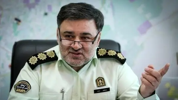 زمین‌گیرشدن قاچاقچیان موادمخدر با شلیک هوایی پلیس/ کشف بیش از ۲۰۰ کیلوگرم تریاک از خودرو متهمان