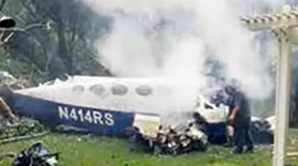 سقوط مرگبار هواپیما روی یک خانه+ عکس