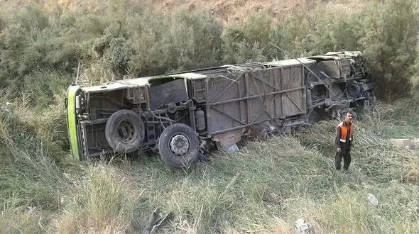 علت قطعی سقوط مرگبار اتوبوس به دره جاجرود مشخص نشده است 