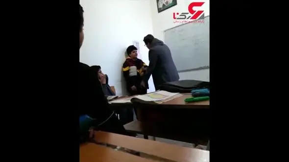 برخورد دور از شان معلم با شاگرد بوشهری در فضای مجازی جنجال به پا کرد+ فیلم
