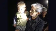 عکس / رادمهر کوچولوی گمشده به آغوش خانواده بازگشت / از شب تا صبح در کوه‌های زاگرس زنده ماند