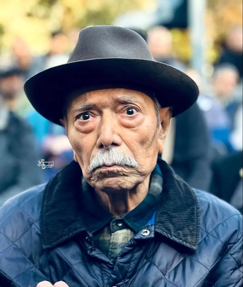 علی نصیریان