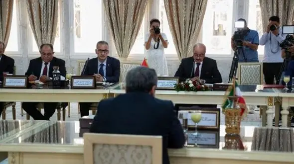 دیدار وزیر امور خارجه با وزیر امور خارجه تونس