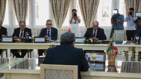 دیدار وزیر امور خارجه با وزیر امور خارجه تونس