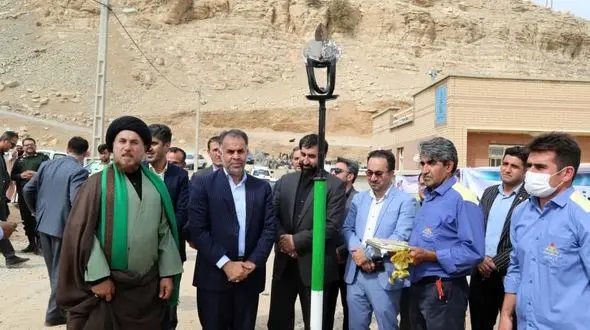 مشعل گاز در روستای وری ملکشاهی روشن شد