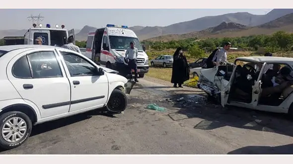 عکسی وحشتناک از له شدن پیکان و تیبا / 3 مسافر به طرز عجیبی زنده ماندند / فرخشهر