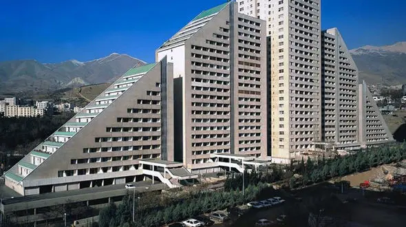 زمان رفع مشکل قطعی تلفن های مجتمع آتی ساز تهران اعلام شد / علت قطعی چیست؟