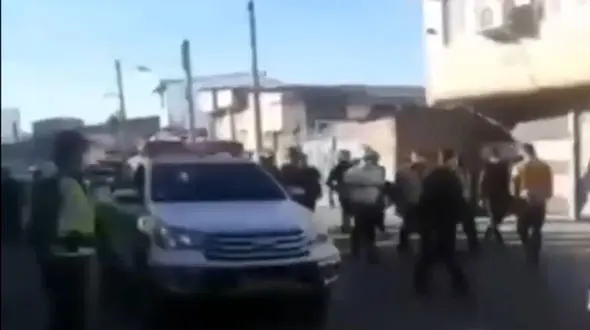 بازداشت مقتدرانه گنده لات های قمه کش توسط پلیس / پلیس آرامش را به ساری برگرداند + فیلم