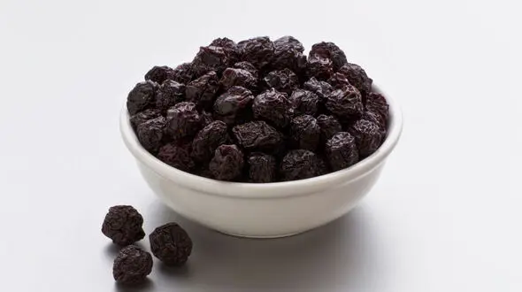طرز تهیه آلبالو خشکه خانگی + فیلم