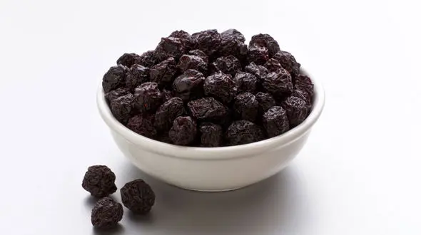 طرز تهیه آلبالو خشکه خانگی + فیلم