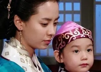 عکس/ آلبوم تصاویر زیبای جشن عروسی مجلل یوری، پسر جومونگ و بانو سویا در واقعیت/ عروس خانوم چه ساده و شیک