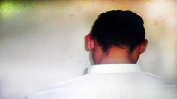 دستگیری پسر جوان به خاطر سرقت از مغازه برادرش در طرقبه شاندیز +عکس 