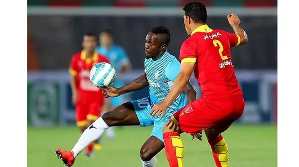  منشا: استقلال هم مرا می‌خواست اما پرسپولیس بهترین انتخابم بود/ قرار من و هواداران در زمین فوتبال 