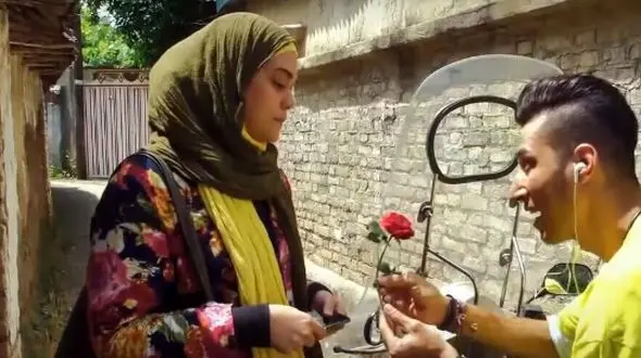 یادی کنیم از خنده دارترین سکانس سریال پایتخت 5؛ وقتی بهتاش سربه سر نامزدش میزاره