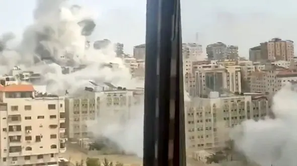فیلم حمله هوایی رژیم صهیونیستی به غزه