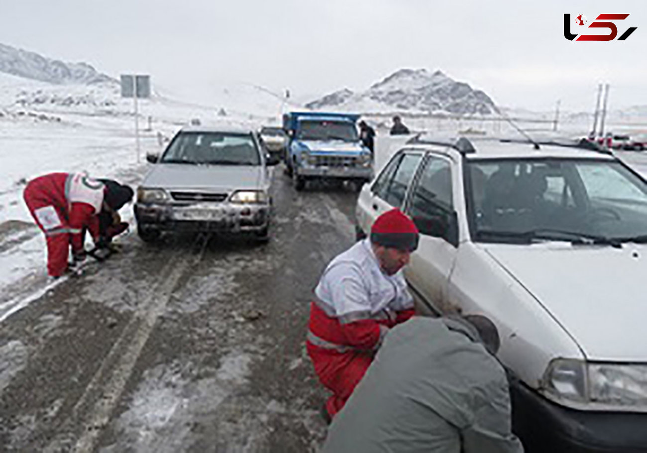 نجات هزاران نفر از مرگ حتمی دراثر برف 