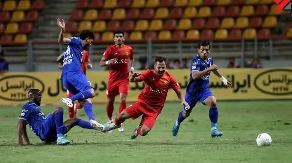 علوی: بازی بدون تماشاگر بود اما استقلال هوادار داشت/ در حق فولاد اجحاف شد