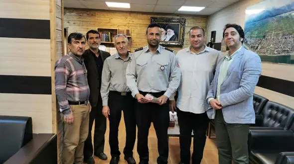 فیلم اقدام وحشتناک زن شمالی که قصد خودکشی داشت/ عاقبت فداکاری مامور آتش نشانی  