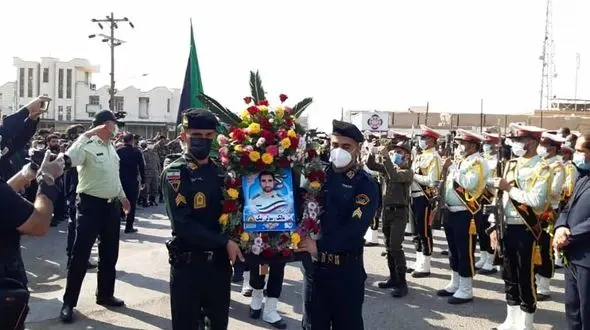 پیکر شهید مدافع امنیت در شادگان تشییع شد