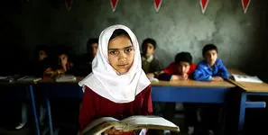 سحرخیز: مدارس خاص دولتی، فقر را به رخ دهک‌های پایین می‌کشند! / دولت به جای اصلاح نظام، مشغول مدرسه‌سازی از جیب مردم نیکوکار است