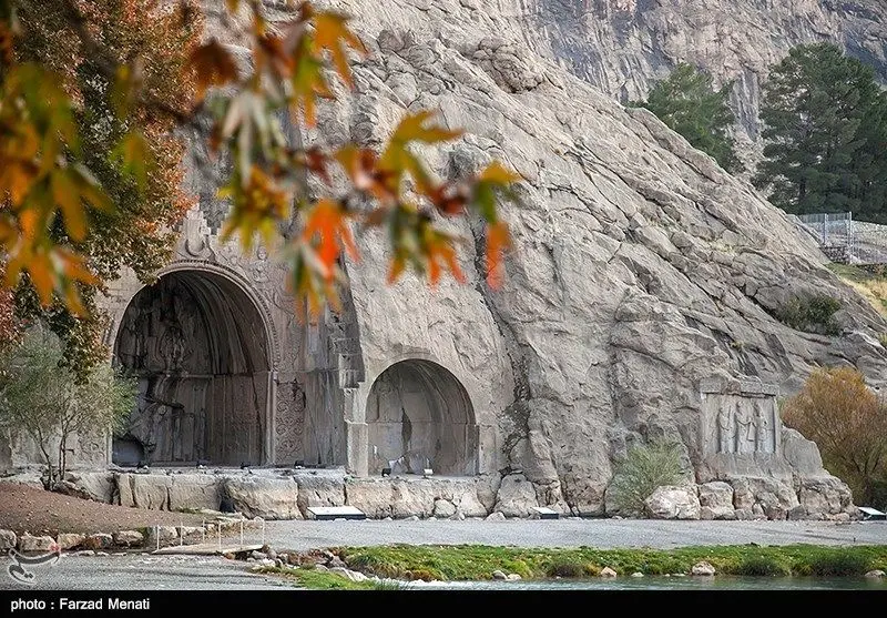 پاییز طاق‌بستان؛ رقص برگ‌ها در سایه‌ی تاریخ
