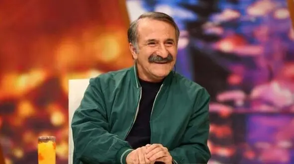 مهران رجبی: از دستگاه اکسیژن استفاده می‌کنم / ۲۰درصد ریه‌هایم هنوز درگیر بیماری کرونا است