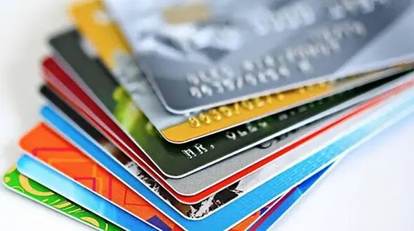 چرا کارت بانکی مهاجرین افغان مسدود شد؟