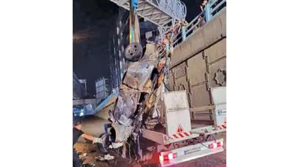 مرگ هولناک دو پسر 17 و 18 ساله تهرانی با سقوط از پل صدر / حال دختر همراهشان وخیم است