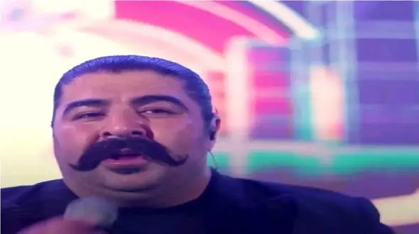 فیلم آواز با شکوه بهنام بانی/ با 100کیلو عشق جوری پرشور جات چقد تو خونه خالیه میخونه سالن هواس