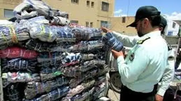 تعزیزات خرم‌آباد قاچاقچی پوشاک را نقره داغ کرد