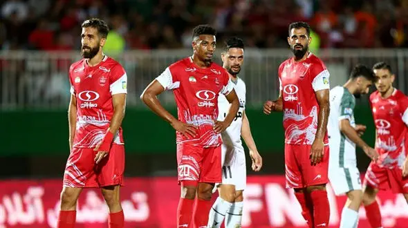 ترکیب احتمالی پرسپولیس برابر چادر ملو / بازگشت اورونوف و پورعلی گنجی