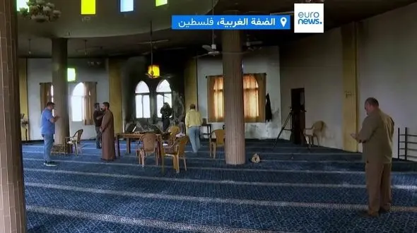 آتش‌زدن یک مسجد در کرانه باختری توسط شهرک‌نشینان