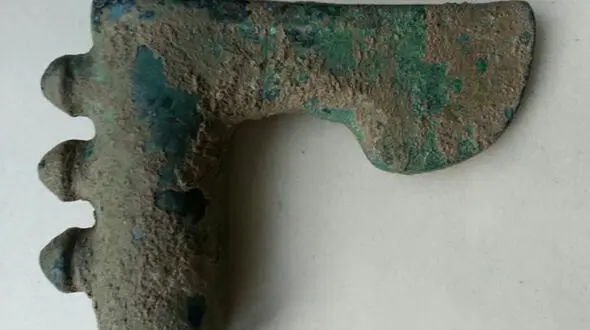 «تبر طلایی» «مس» شد+عکس