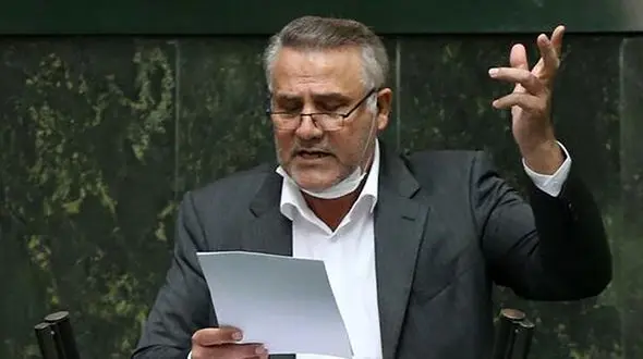 رستم خان، شفاف سازی کن لطفا! / بازرس ویژه رستم قاسمی سر قرار رشوه بازداشت شد ؟