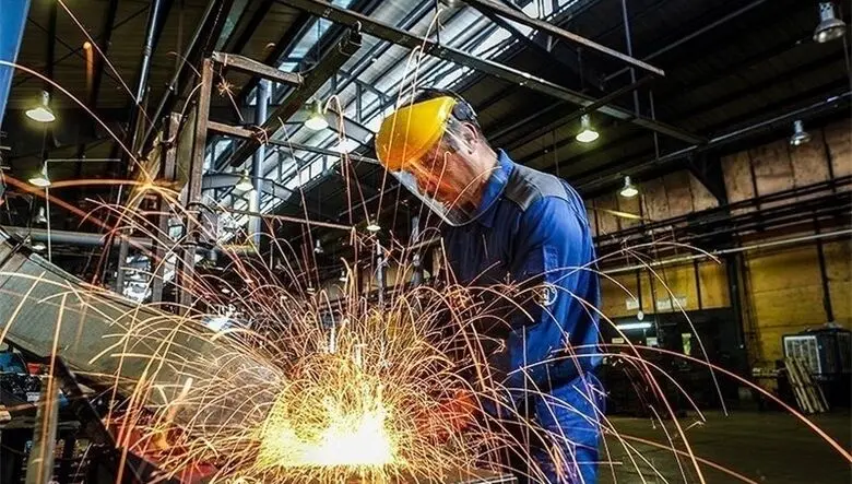 کارگر توان پرداخت هزینه درمان را ندارد؛ حتی برای نجات جانش/کاهش نرخ بیکاری همدان ناشی از مهاجرت نیروی کار است
